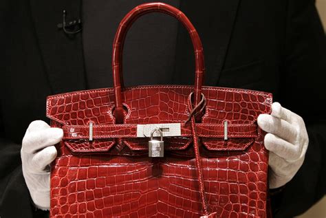 Hard News/Bad Press: $20k Hermès Birkin Bags Smell Like .